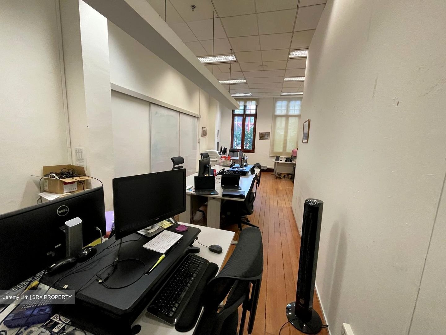 Capital Square (D1), Office #437339371